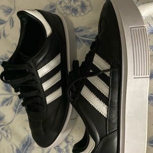 adidas Originals Women's Sleek Super 72 Sneaker size 7 1/2